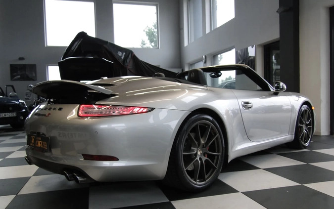 Porsche 911 cena 289900 przebieg: 108965, rok produkcji 2013 z Wiązów małe 667